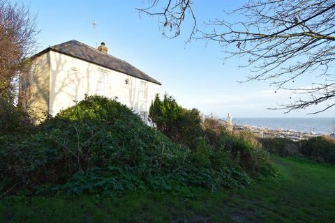 4 bedroom semi-detached house for sale - Exmouth Place, East Sussex TN34