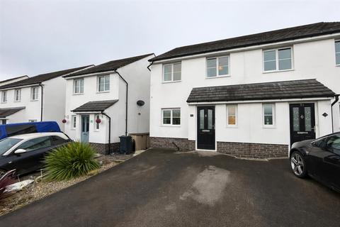undefined, Maes Y Goron, Lixwm, Holywell