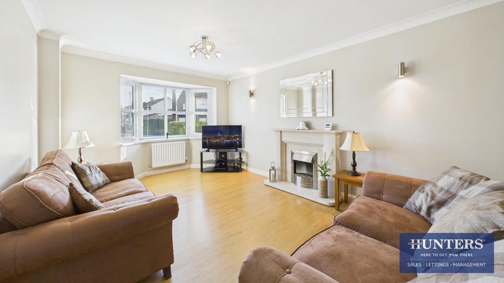 Living Room/ Dining Room
