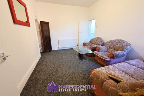 2 bedroom flat to rent, Condercum Road, Benwell NE4