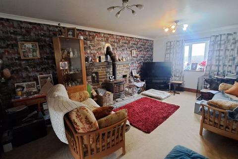 4 bedroom detached house for sale, Mountain Road, Upper Brynamman, Ammanford, SA18
