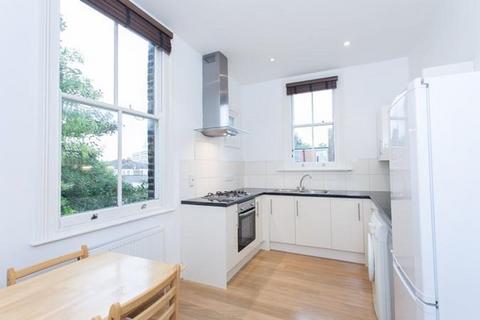 3 bedroom flat to rent, Cranworth Gardens, London, SW9