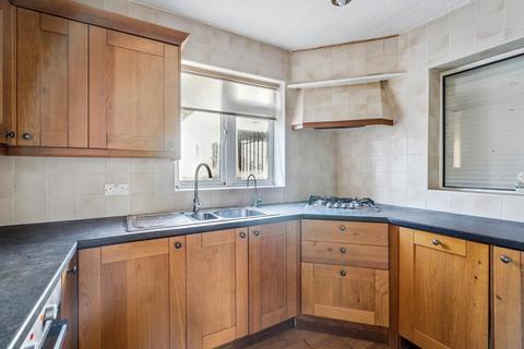 2 bedroom semi-detached house for sale, Highwood Avenue, North Bushey