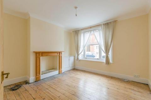 1 bedroom in a house share to rent, Springfield Road, Guildford GU1