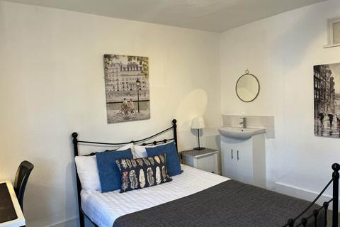 undefined, Springfield Road, Guildford GU1