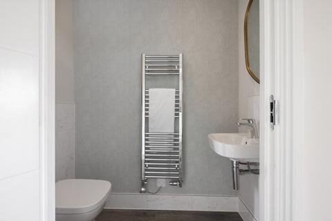 2 bedroom end of terrace house for sale, The Bayberry, Ingatestone Grove, Roman Road, CM4