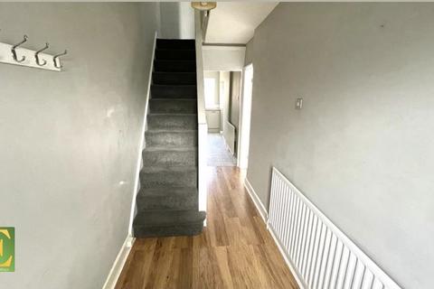 3 bedroom terraced house to rent, Lincroft, Coventry, CV5