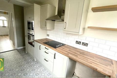 3 bedroom terraced house to rent, Lincroft, Coventry, CV5
