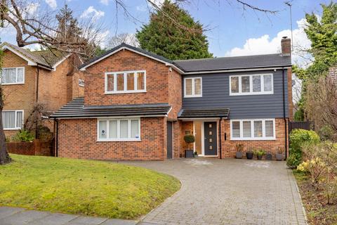 5 bedroom detached house for sale, Milton Mount Avenue, Crawley RH10