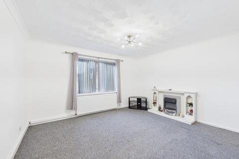 2 bedroom flat to rent, Tower Street, Bradford