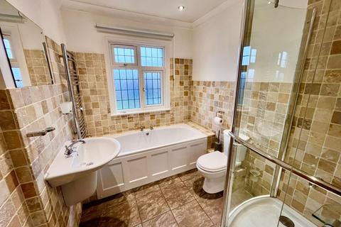 2 bedroom semi-detached house for sale, Manor Road, Newport Pagnell