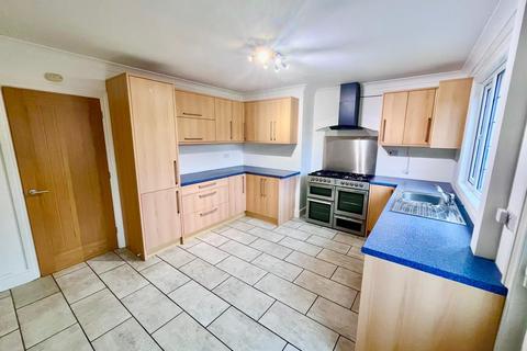 2 bedroom semi-detached house for sale, Manor Road, Newport Pagnell