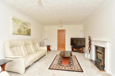 4 bedroom detached house for sale, Wigmore Road, Gillingham ME8