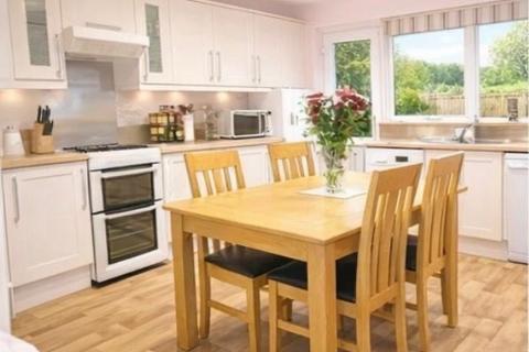 2 bedroom end of terrace house to rent, 32, Baberton Mains Gardens, Edinburgh, EH14 3BX
