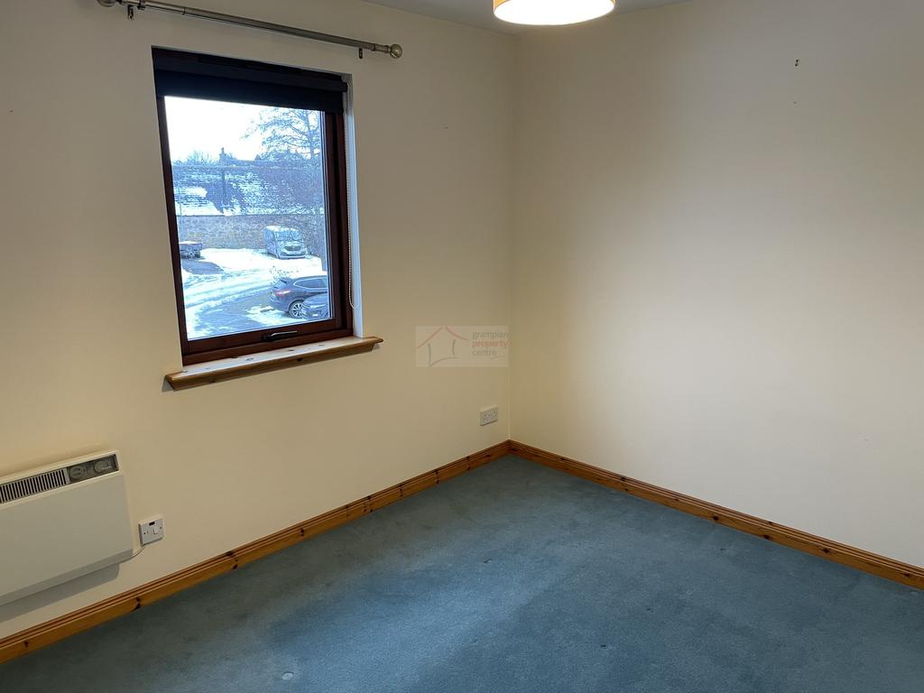 Bedroom 1a.JPG