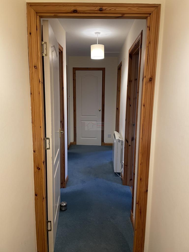 Hallway.JPG