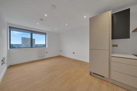 1 bedroom house to rent, 63 Croydon Road, Penge, London