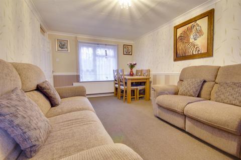 undefined, Silver Birch Close, Huntingdon