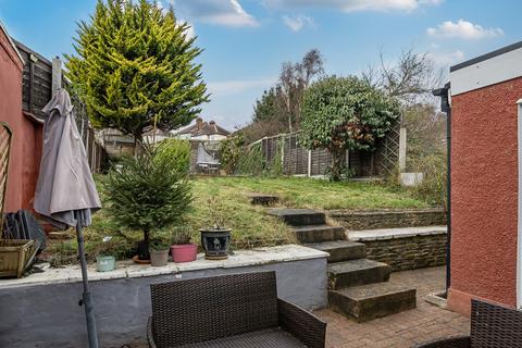 3 bedroom semi-detached house for sale, Swingate Lane, Plumstead, London