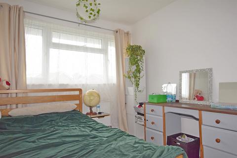3 bedroom end of terrace house to rent, Stroud Green Drive, Bognor Regis, PO21