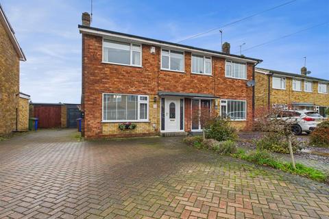 3 bedroom semi-detached house for sale, Freeman Avenue, Brough