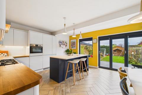 3 bedroom semi-detached house for sale, Freeman Avenue, Brough