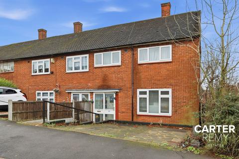 3 bedroom end of terrace house for sale, Bridgewater Road, Romford, RM3