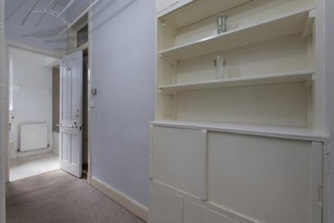 1 bedroom flat to rent, Watson Crescent, Edinburgh EH11