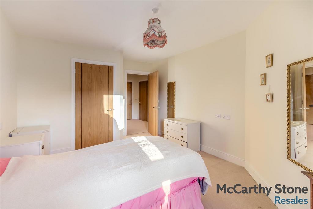 8674035-interior14.jpg