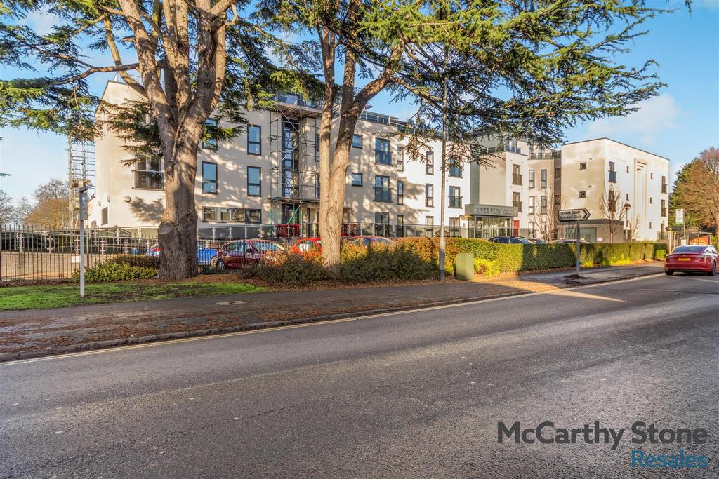 8674035-exterior06.jpg