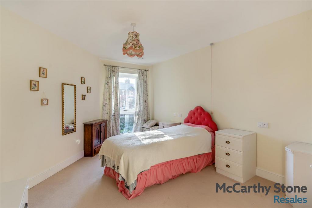 8674035-interior13.jpg