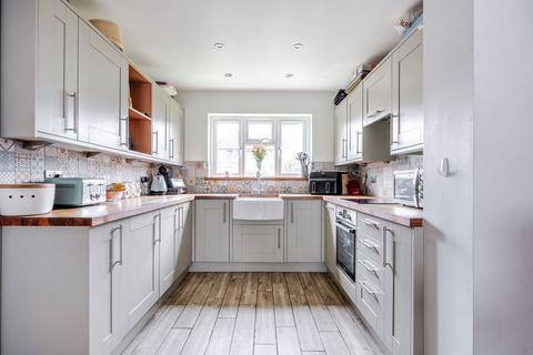 3 bedroom semi-detached house for sale, Tanker Hill, Gillingham ME8