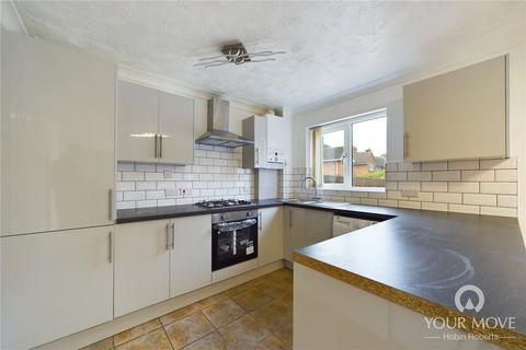 3 bedroom semi-detached house to rent, Camrose Road, Northampton NN5