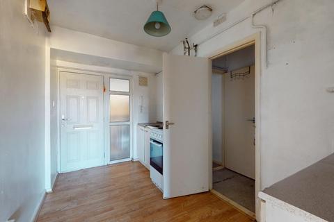 Studio for sale, Snelling Avenue, Northfleet, Gravesend, DA11