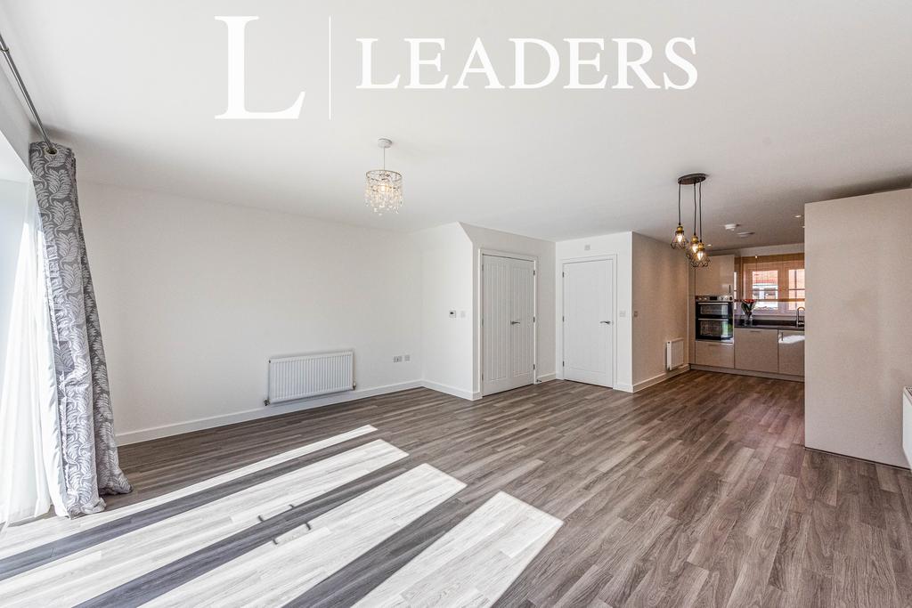 4 Open Plan Lounge