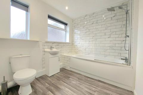 2 bedroom terraced house to rent, Thomas Street, Aberdare, CF44