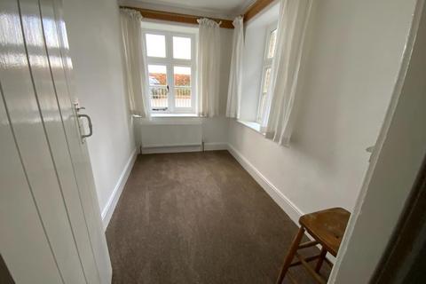 3 bedroom semi-detached house to rent, 3 Bedroom Character Property to rent in St. Giles, Torrington