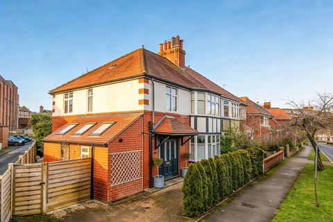 4 bedroom semi-detached house for sale, The Parade, Harrogate, HG1