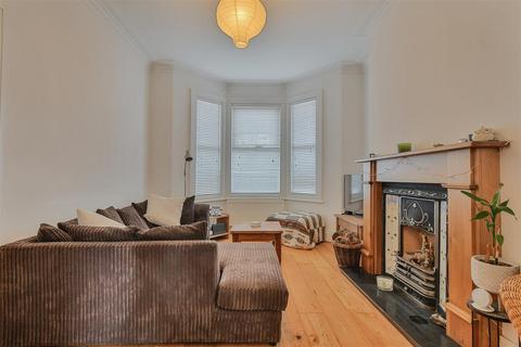 4 bedroom terraced house for sale, South Bank Avenue, Off Bishopthorpe Road