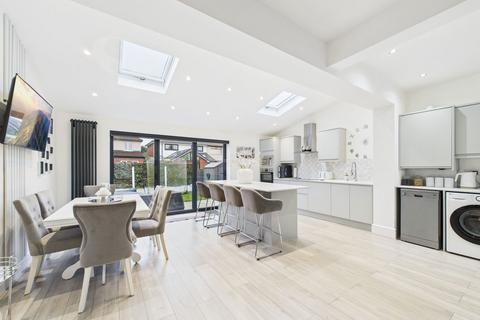 3 bedroom semi-detached house for sale, Dover Road, Liverpool, L31 5JH