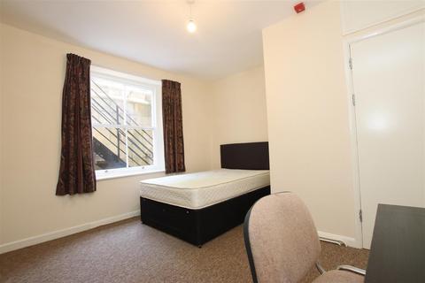 3 bedroom flat to rent, 8 Norfolk Buildings, Bath BA1
