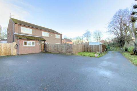 5 bedroom detached house for sale, Thoresby Road, Tetney, Grimsby