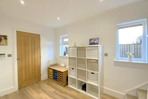 5 bedroom detached house for sale, Thoresby Road, Tetney, Grimsby