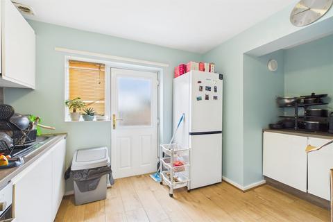 2 bedroom property to rent, Kirkley Lodge, Park Avenue, Newcastle Upon Tyne