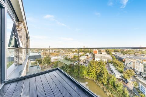 1 bedroom flat to rent, Lighterman Towers, Chelsea, SW10