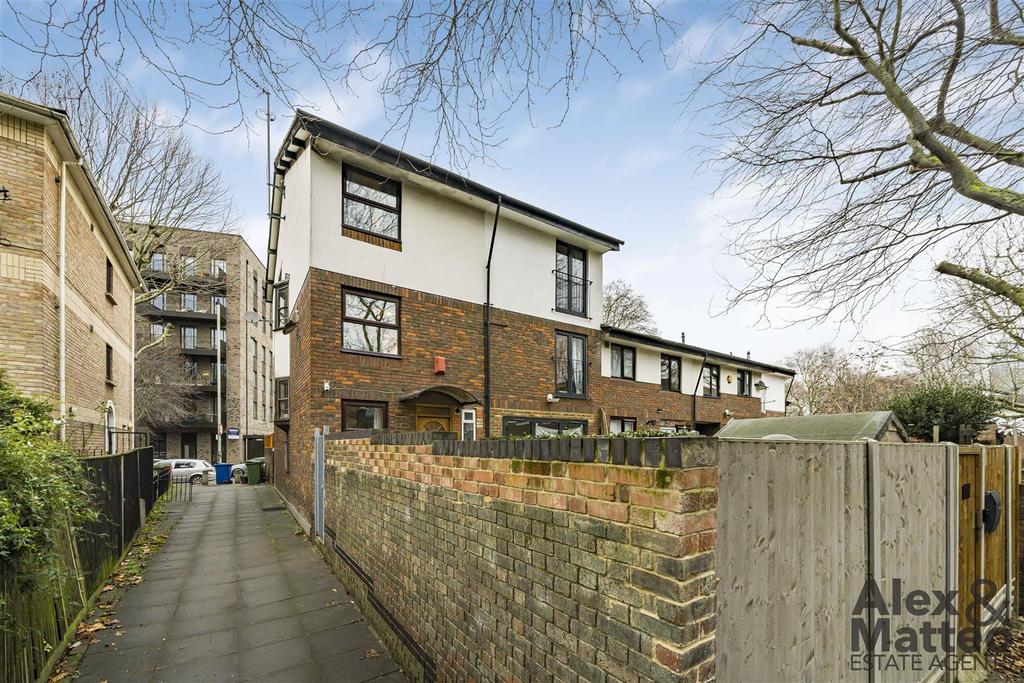 Benwick Close