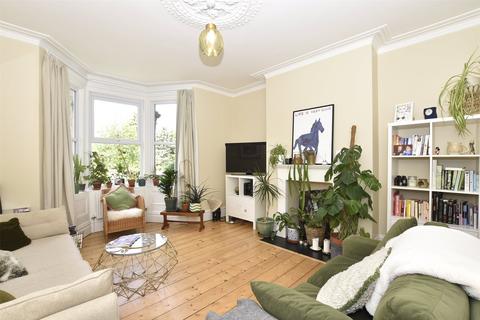 3 bedroom terraced house to rent, Wellsway, Somerset BA2