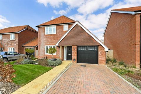 3 bedroom detached house to rent, Main Road, Yapton