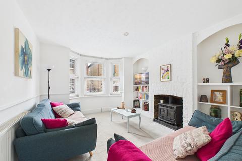 4 bedroom semi-detached house for sale, Princes Road, Bourne End SL8