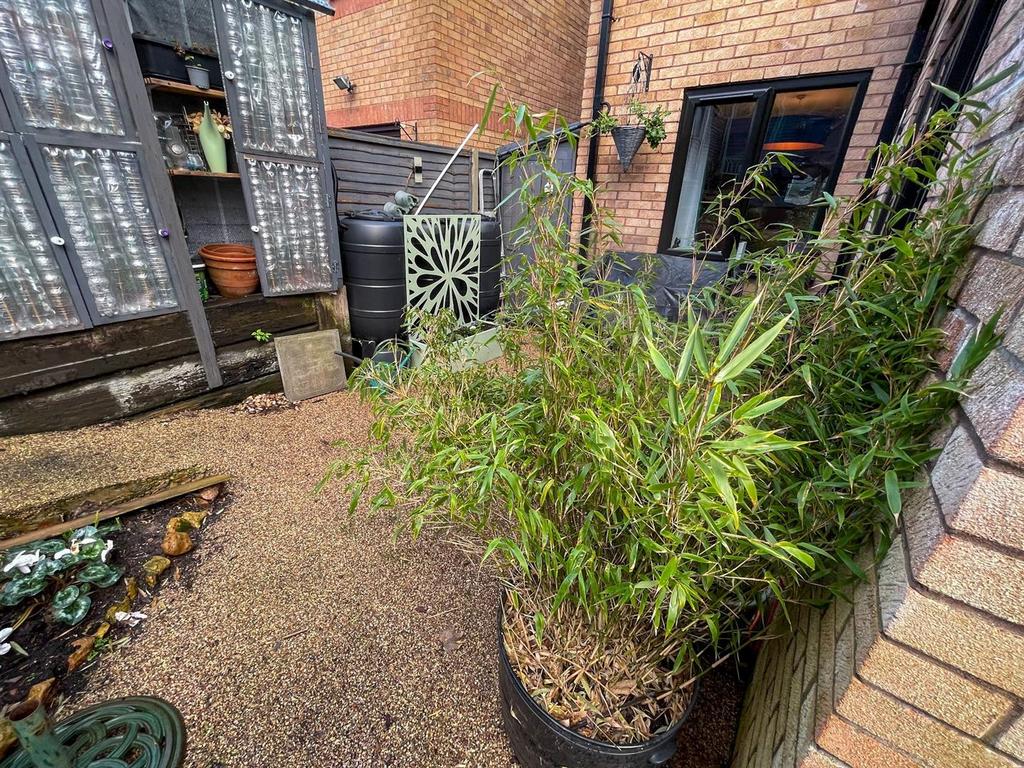 Rear garden.jpg
